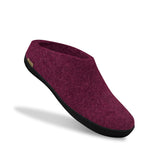 glerups Pantoffel mit Naturkautschuksohle - Schwarz Pantoffel mit Naturkautschuk Cranberry